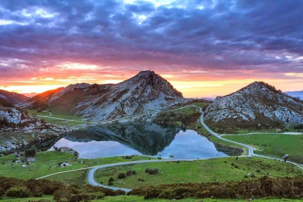 Casa Rural En Plena Naturaleza, Playa, Senderismo Villahormes Dış mekan fotoğraf